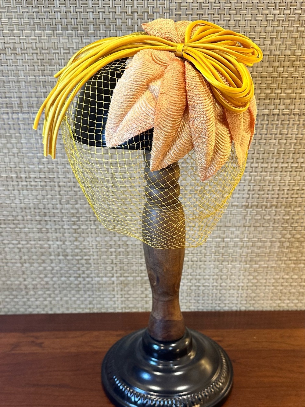 🌟HP🌟VTG 1950s/60s "New Old Stock" Peachy Floral Fascinator ILGWU Union USA Made - Picture 4 of 10